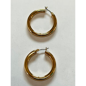 Unbranded Gold Tone Hoop Earrings
